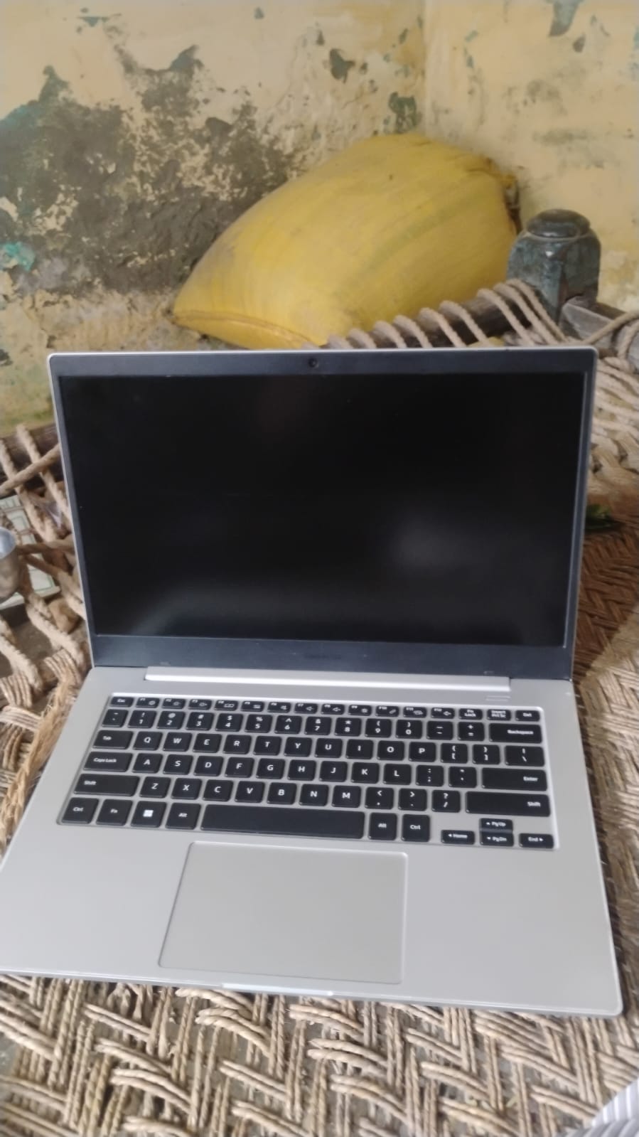 Samsung Laptop available for sale