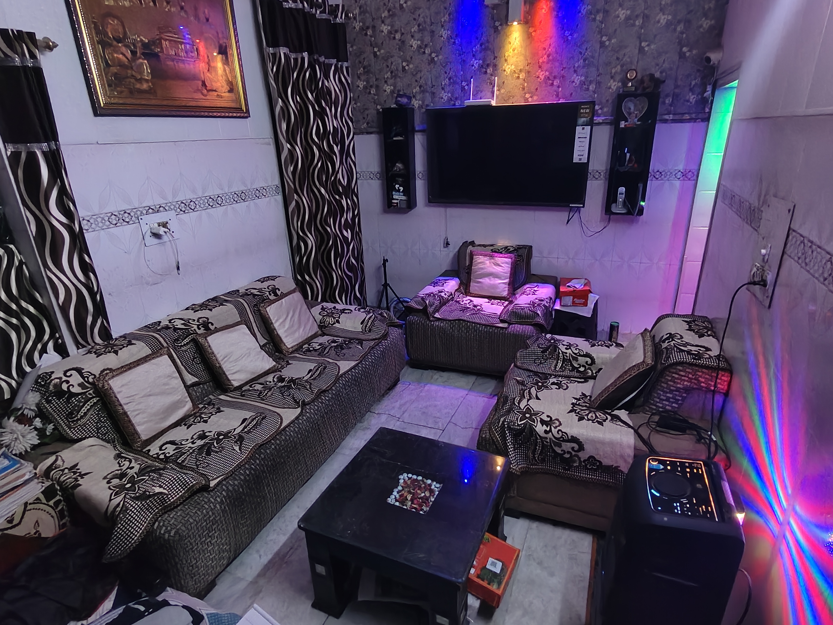 5 seater sofa with table available for sale