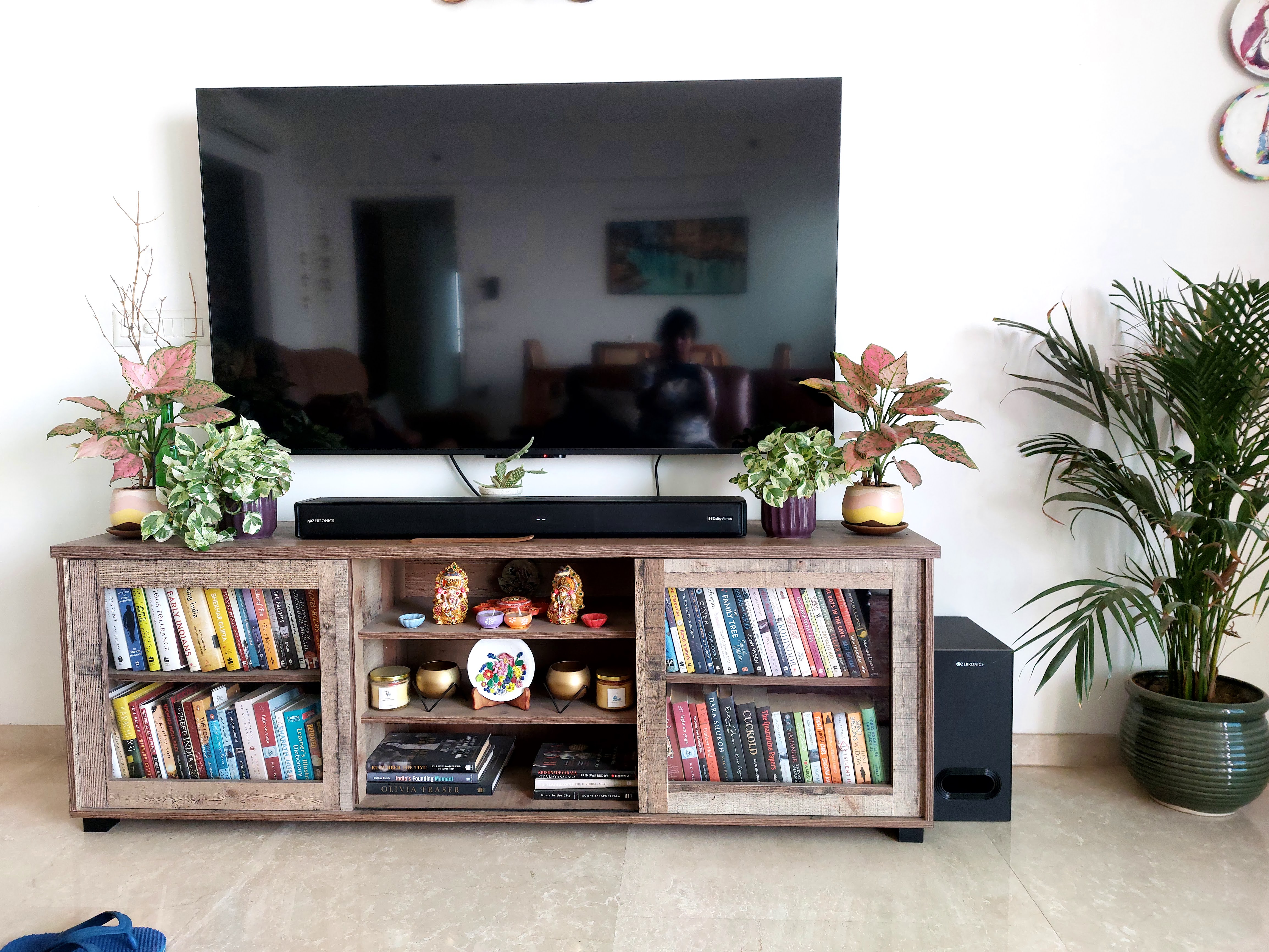 2 Tv units 1 dressing table 1 study table available for sale