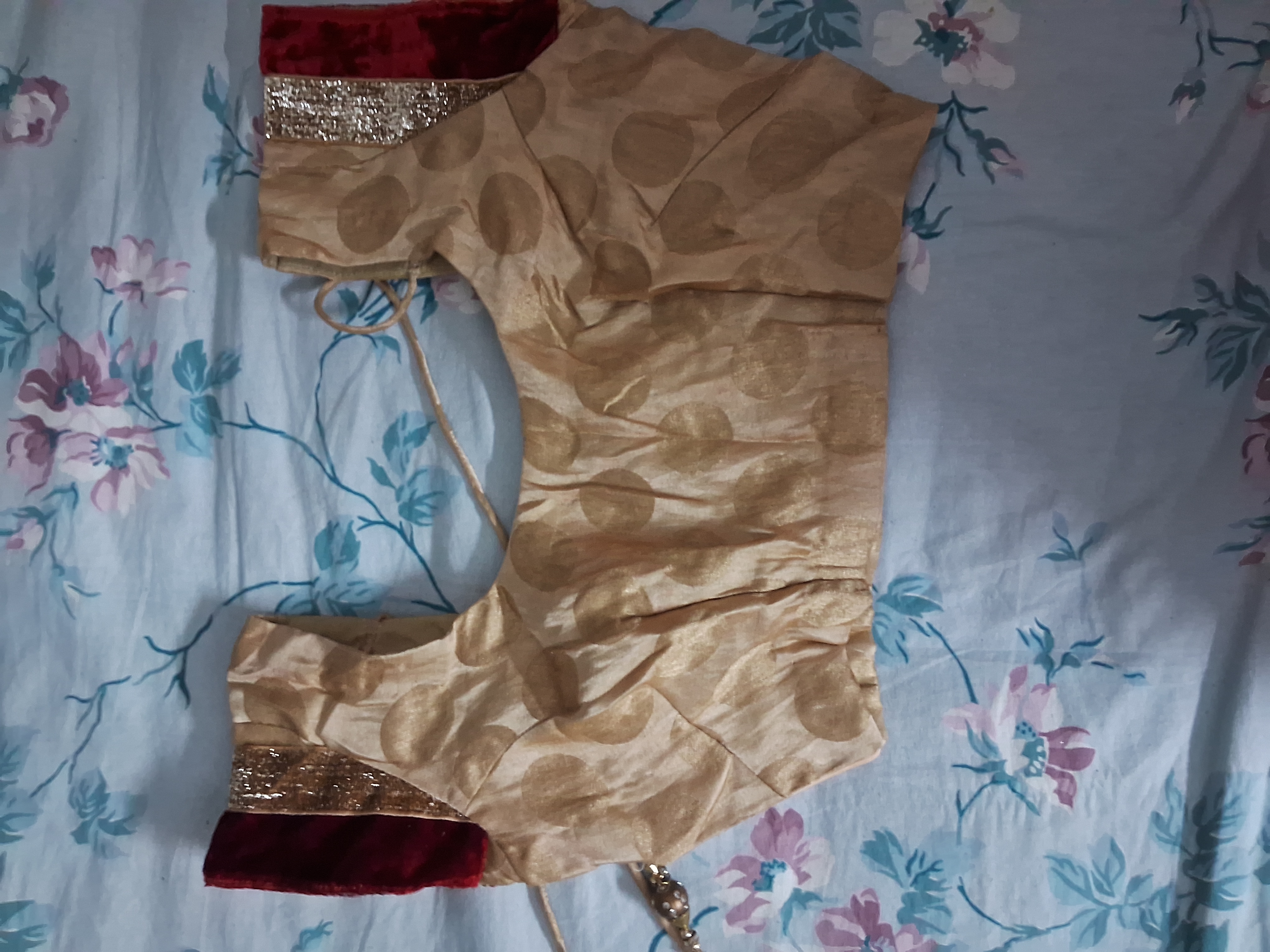 Lenge party available for sale