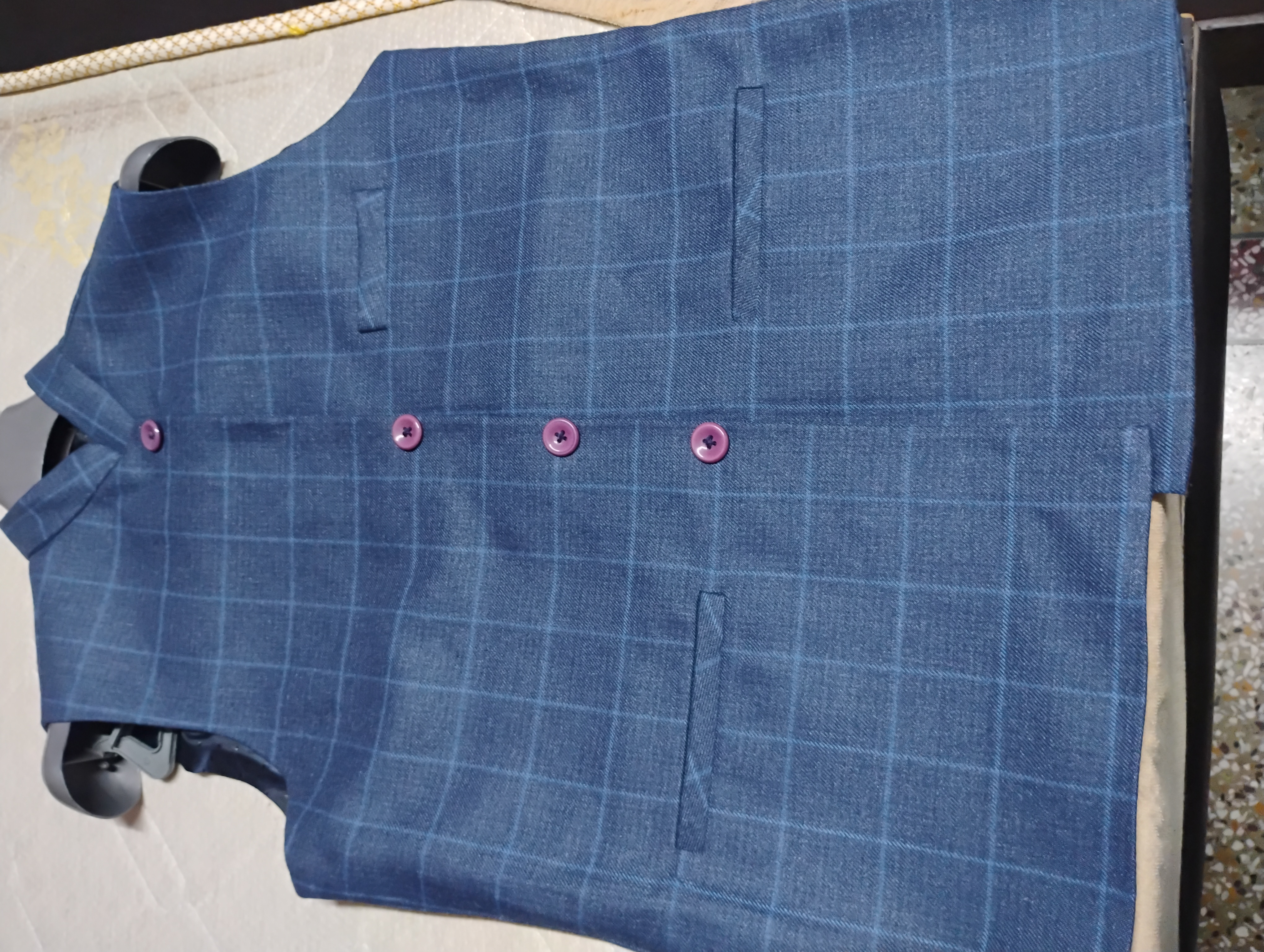 Half blue colour bledger available for sale