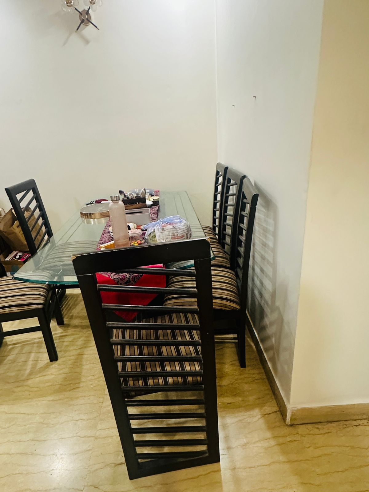 Sofa dinning available for sale
