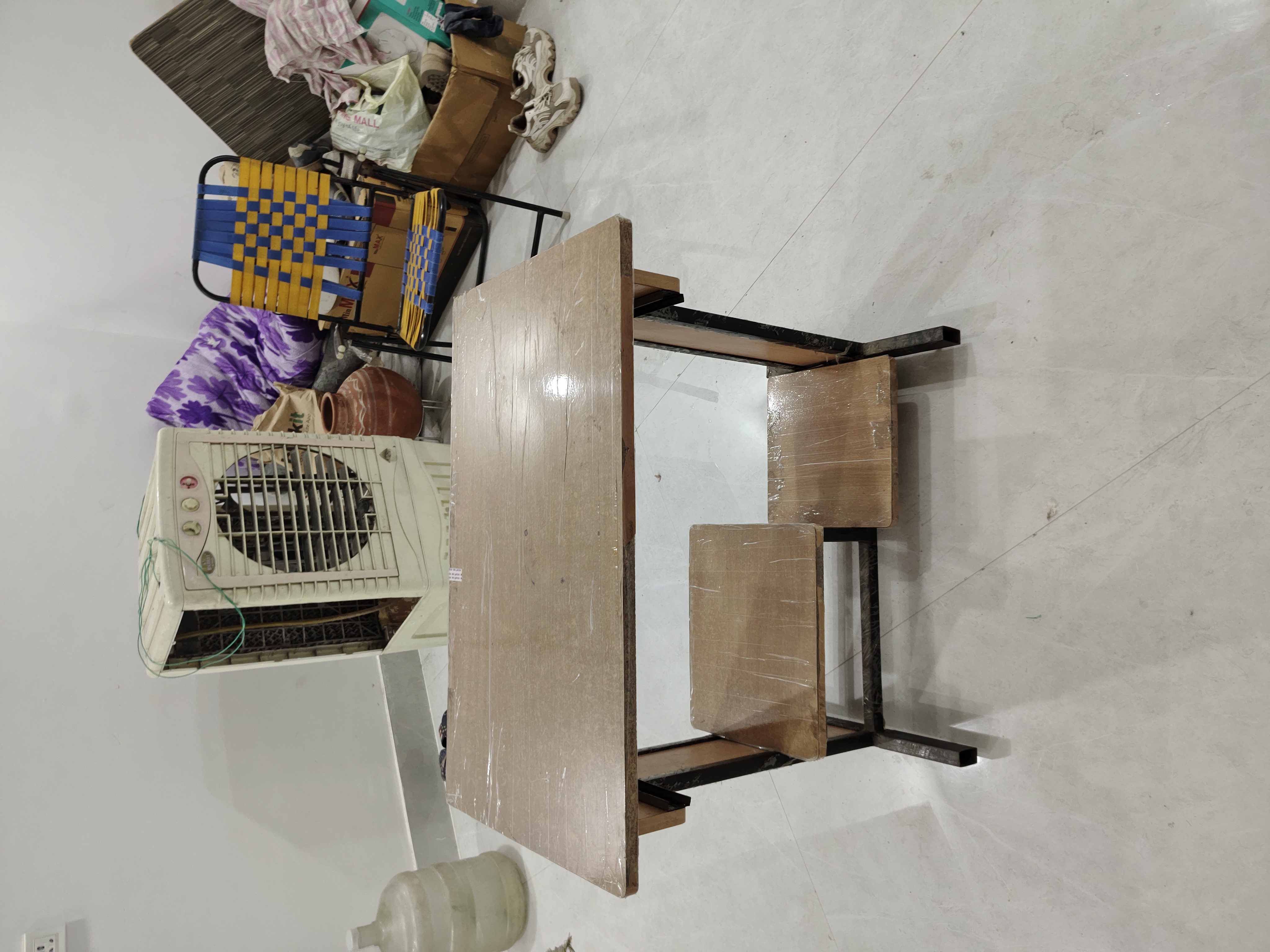 Study table available for sale