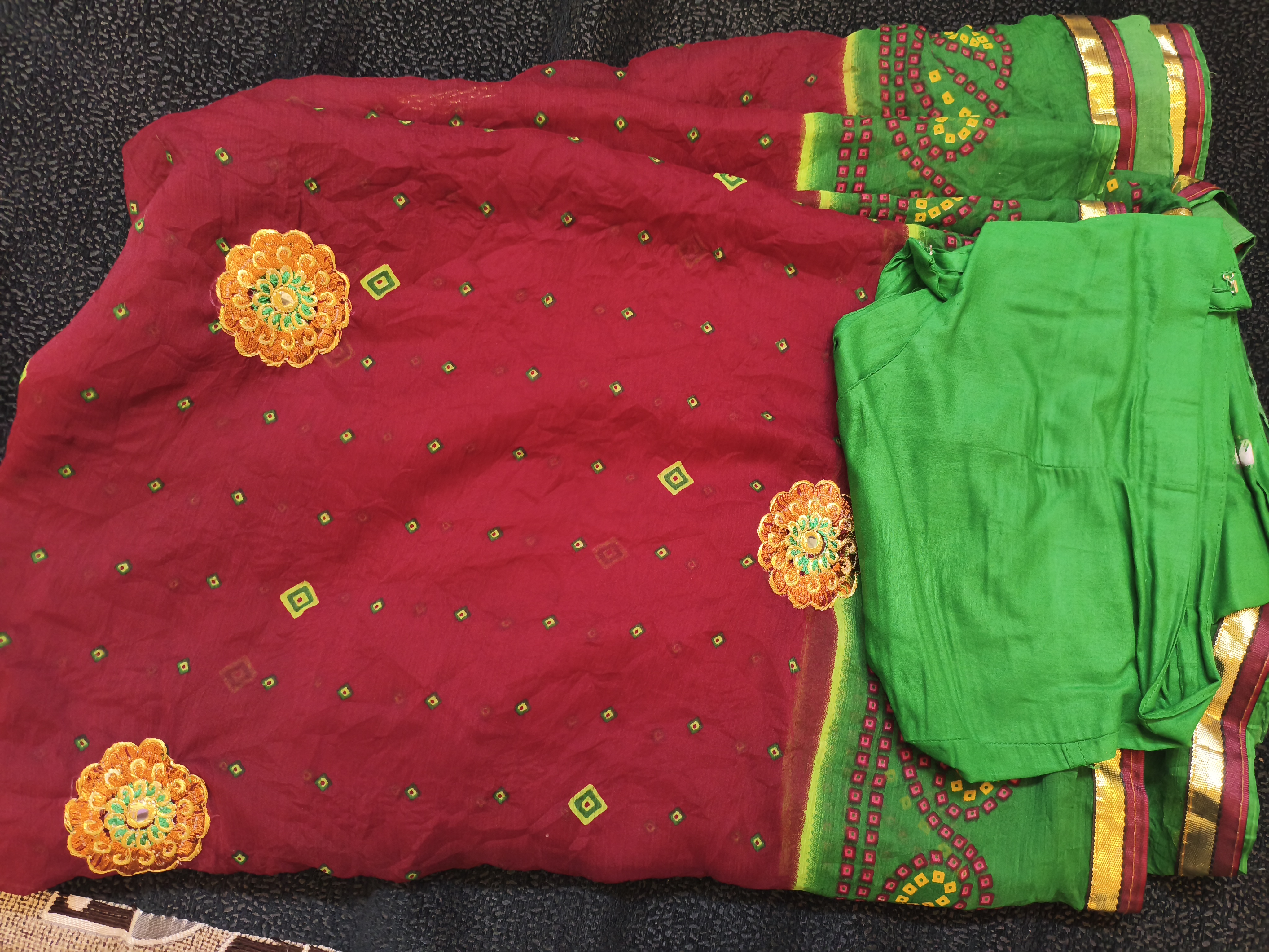 We are selling saree here available for sale