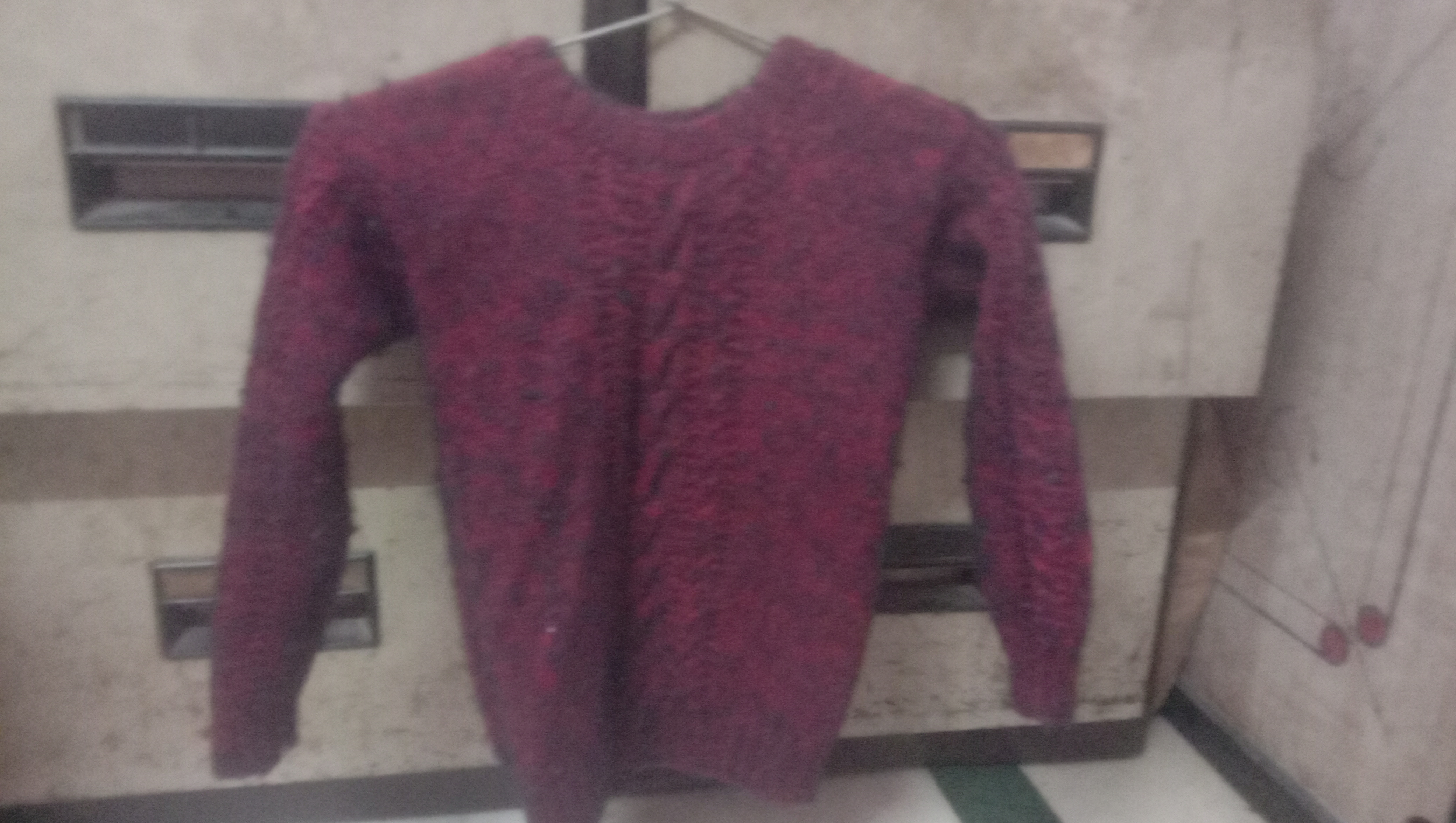 Sweater mehroon colour full sleeves round neck available for sale