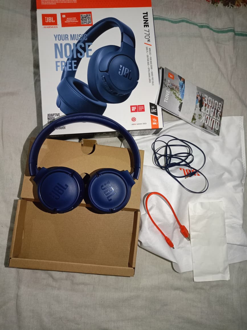 JBL Tune wireless Headphone available for sale