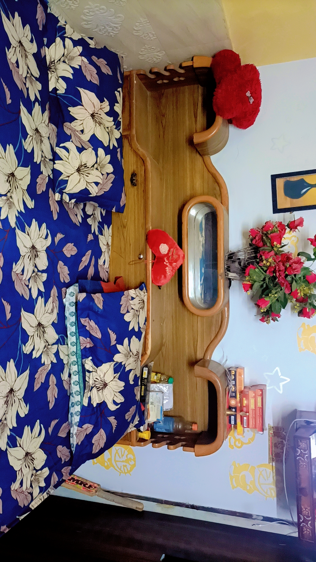 Bed with mirror  available for sale