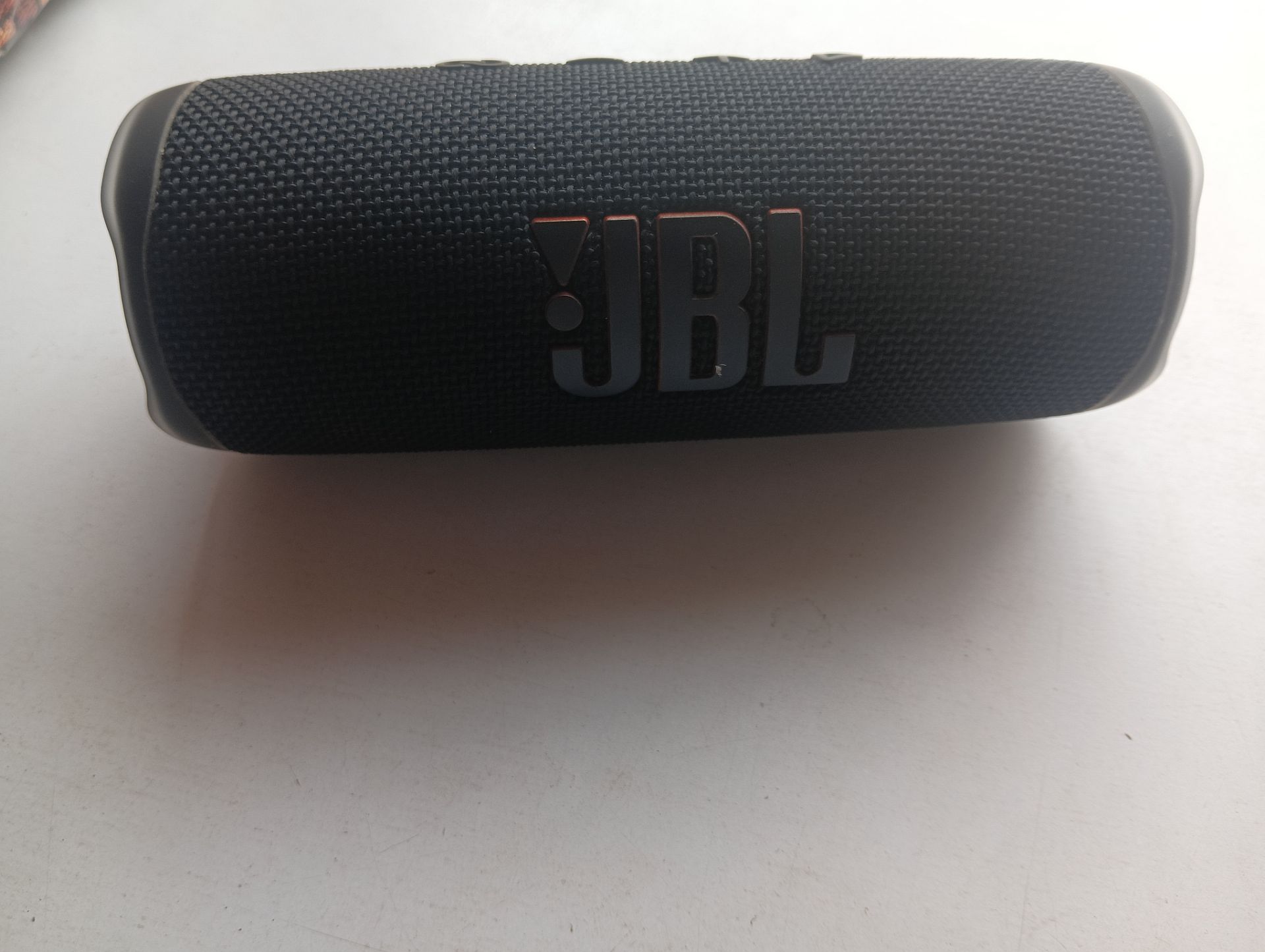 Jbl flip available for sale