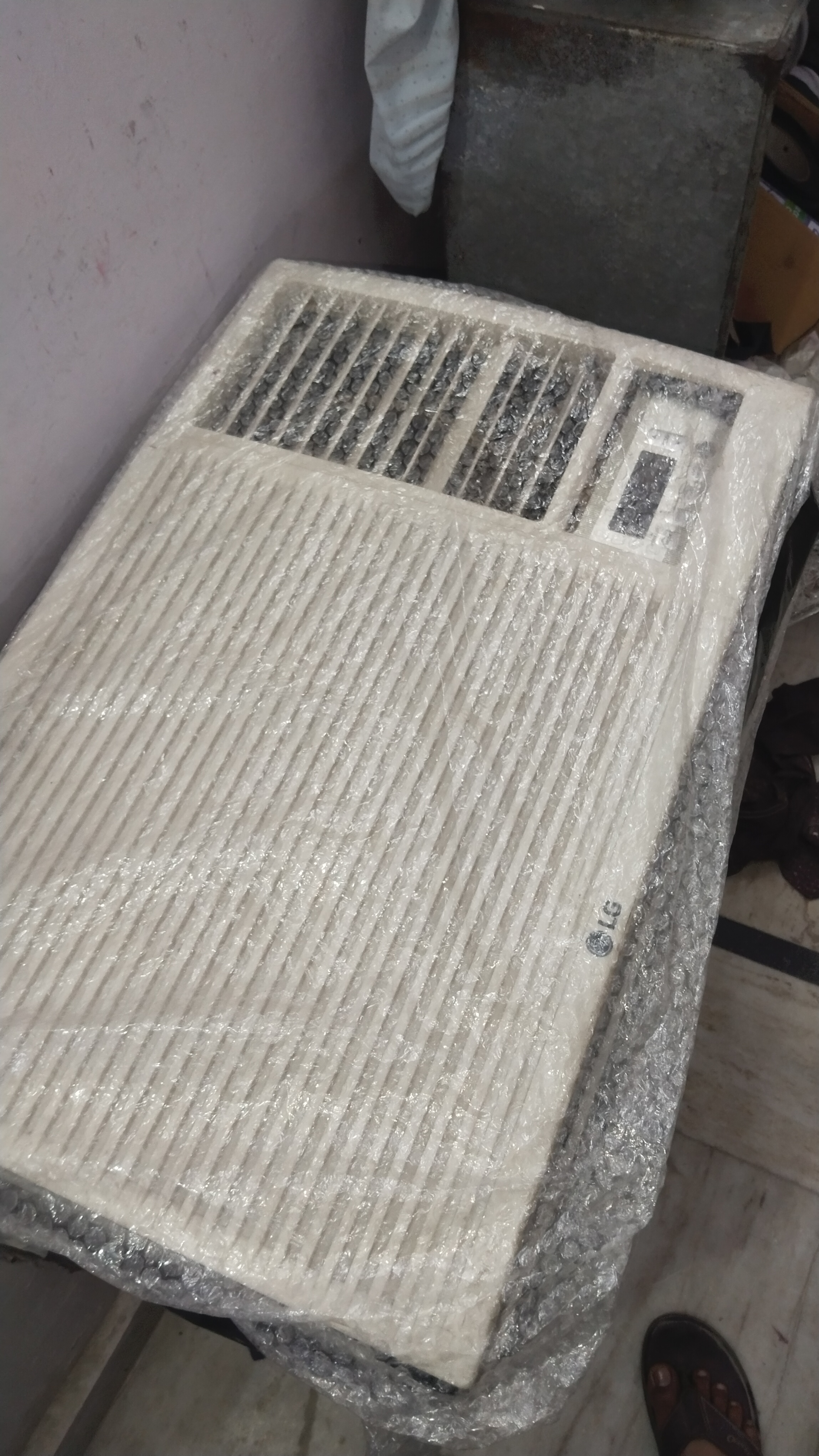 LG Window AC available for sale