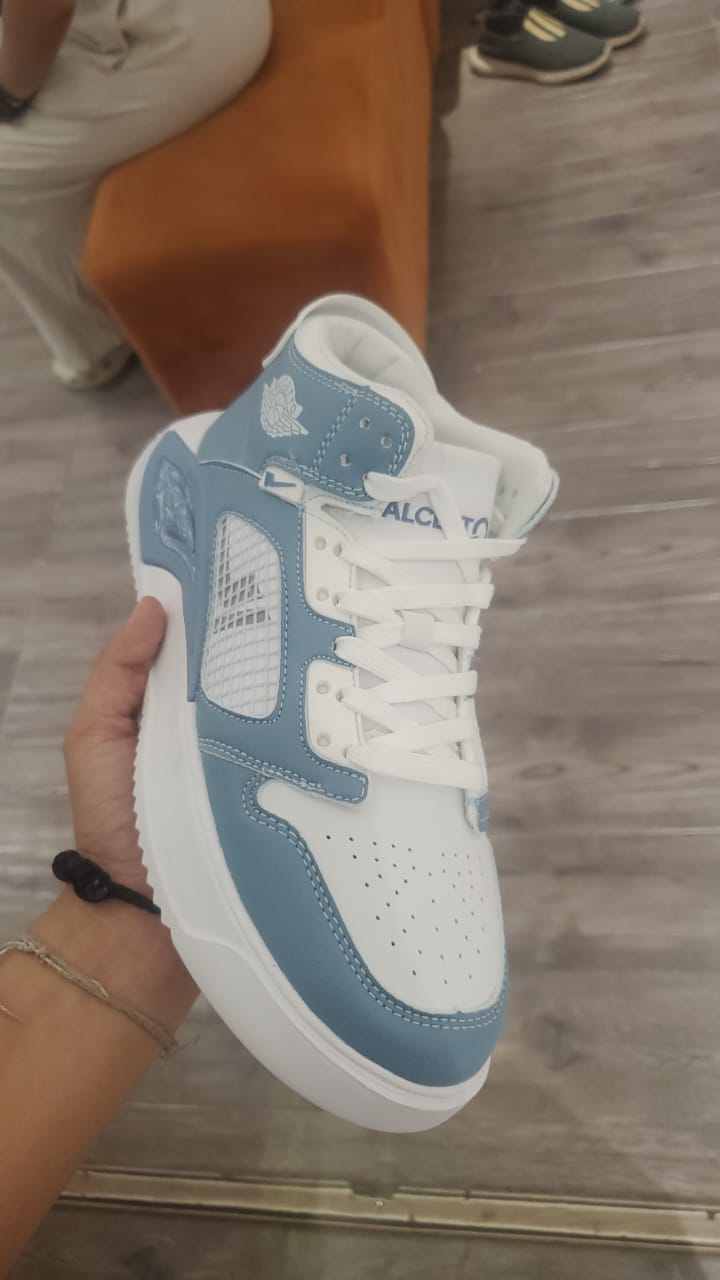 Sneakers men's  available for sale