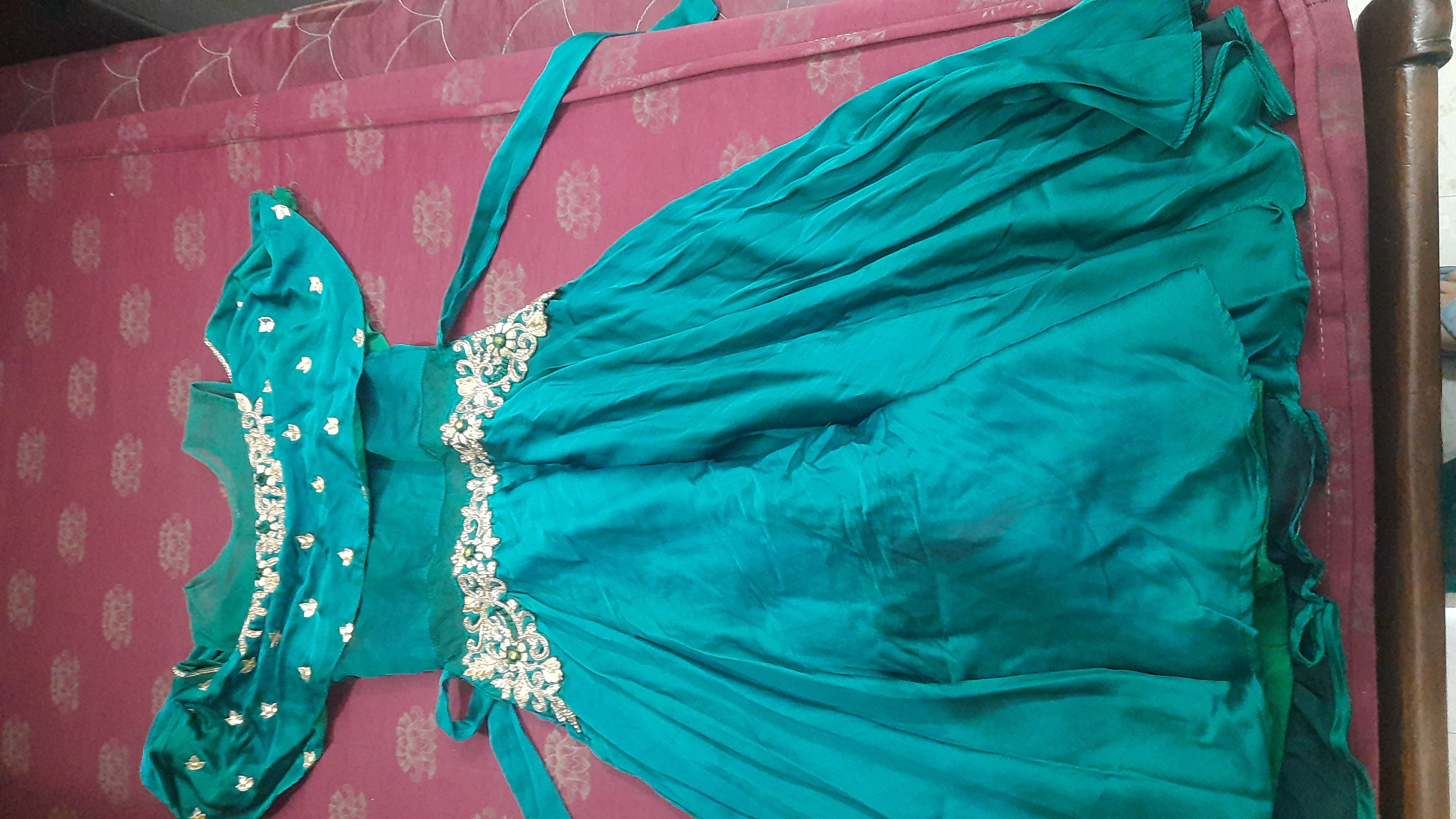 10 years,girl gown available for sale