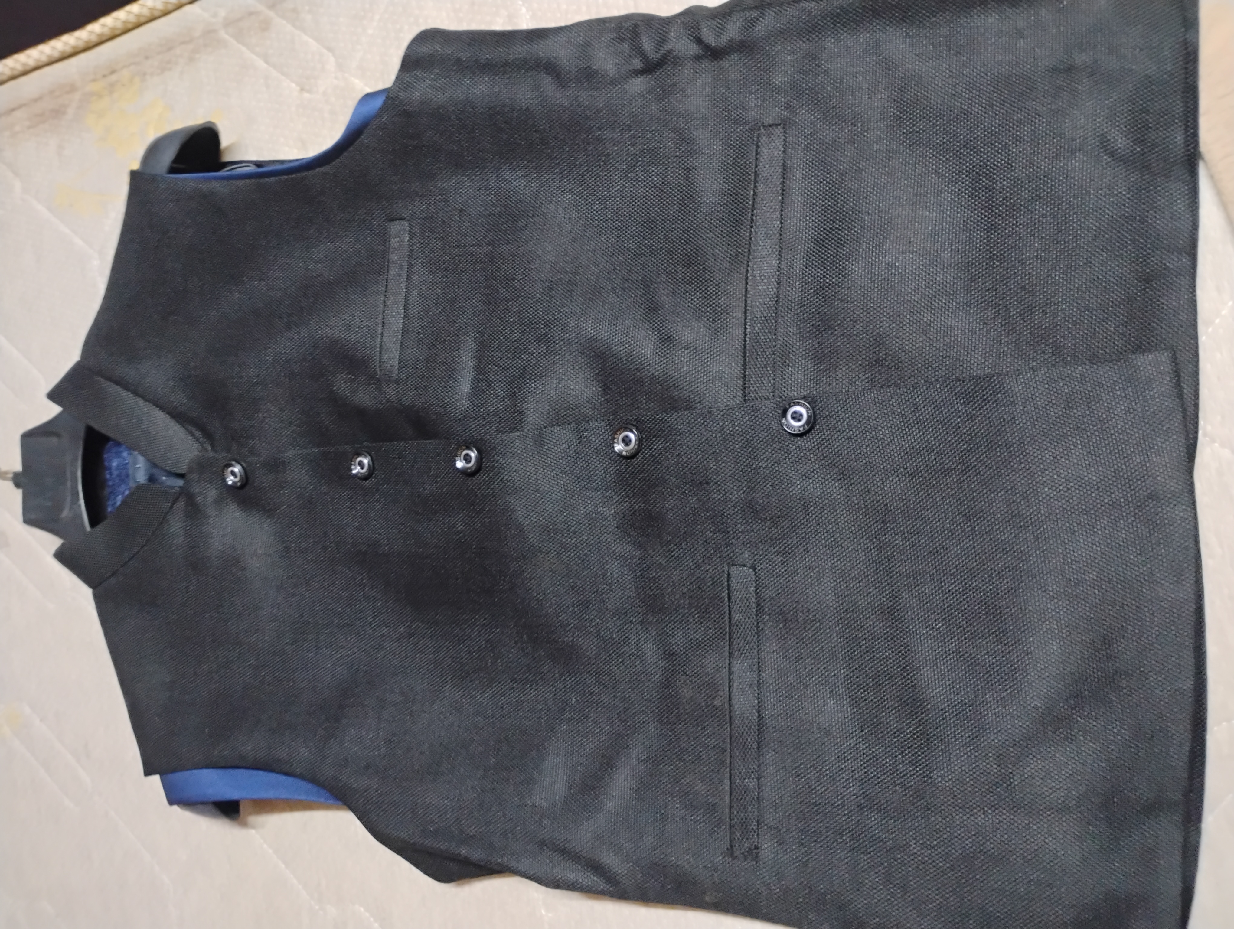 Half black bledger available for sale