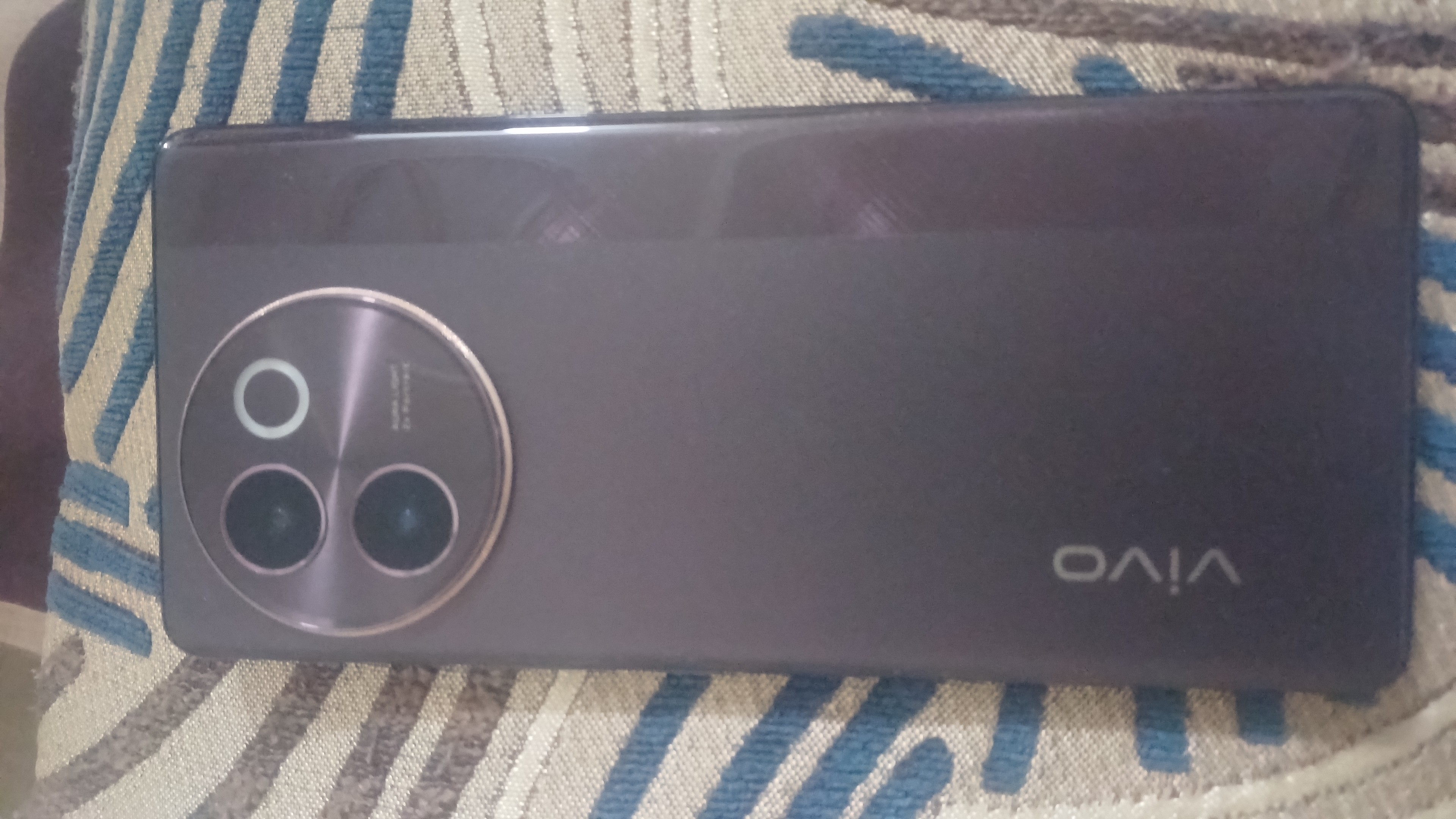 Vivo V30e available for sale