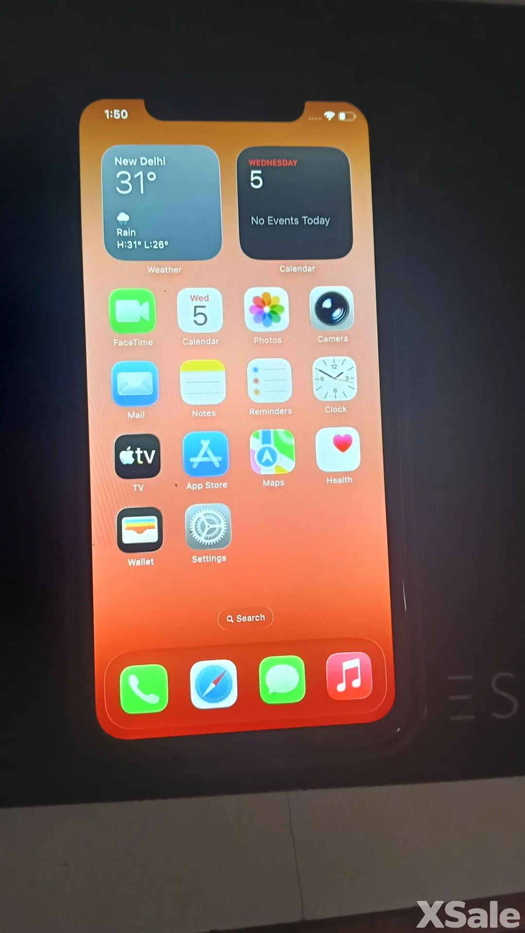 I phone 11, 4-128Gb with good condition 