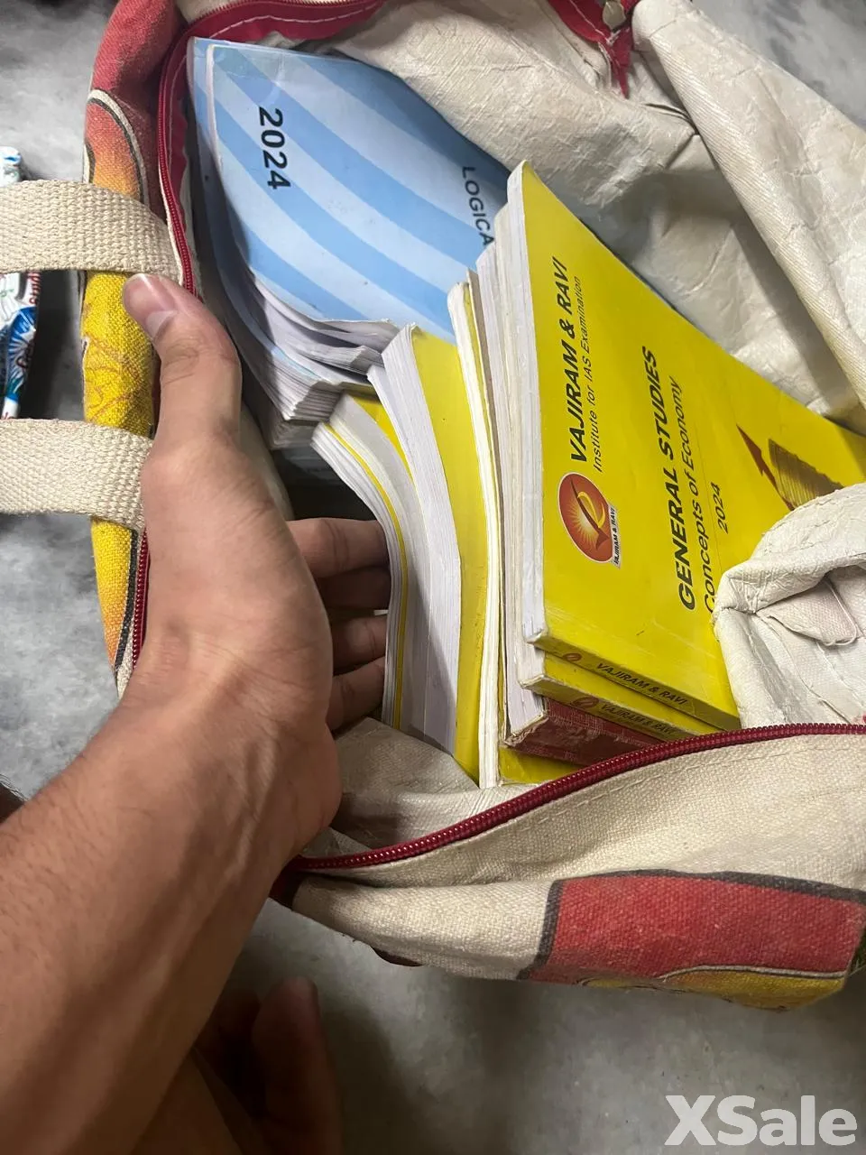 Vajiram and ravi yellow books 