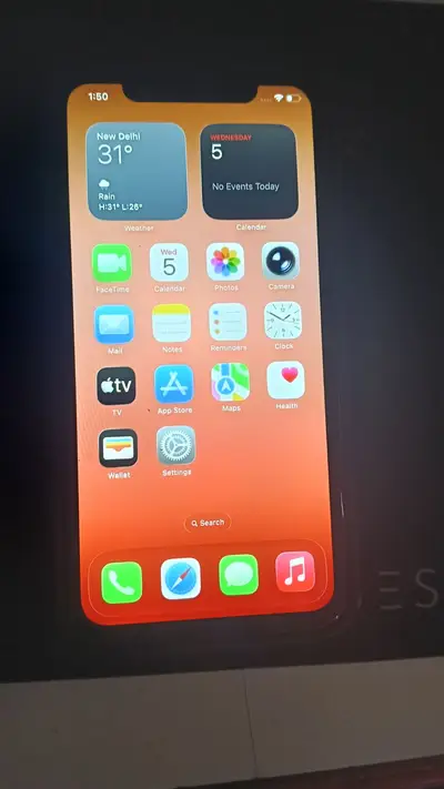 I phone 11, 4-128Gb with good condition 