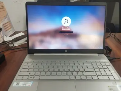 HP 15s laptop