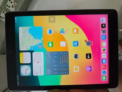 I pad 6th generation 