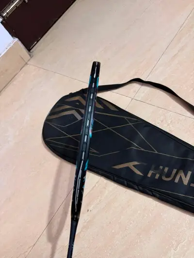 Badminton racket hundered predator 79 in 1400