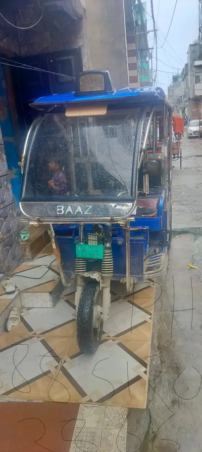 Single battery mein hai