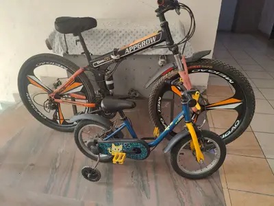 Two cycles 0ne year old urgent for sale 